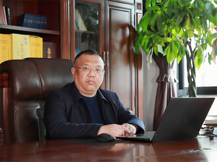 鹽商人物第25期丨專訪鹽城易通總經(jīng)理陳勇軍：專業(yè)服務(wù)，助力成功